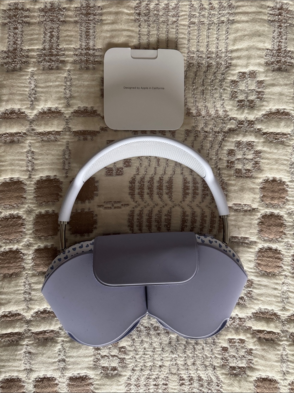 Apple AirPods Max USB-C - Lavender - Like New - Picture 1 of 8
